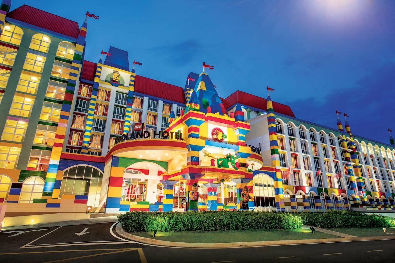 Legoland Malaysia Hotel Nusajaya  Exterior foto The Legoland Hotel at Legoland Florida Resort